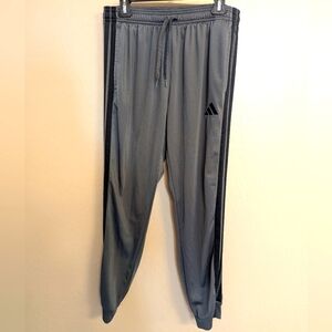 Adidas Men's Gray and Black Track Pants Size Large Cuffed - Closed Leg